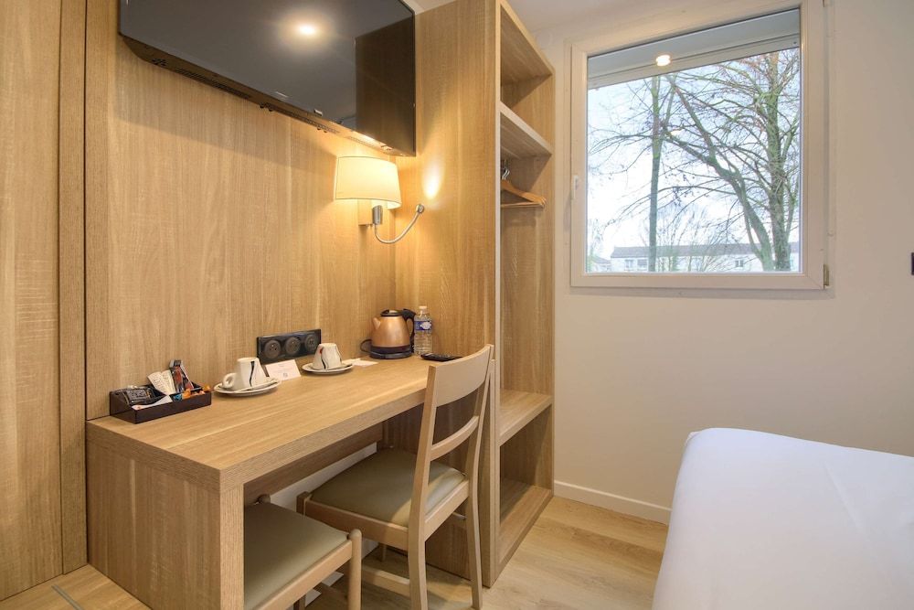 Sure Hotel by Best Western Reims Nord Classic Room, 1 Double Bed, Non Smoking (Small Room) 3