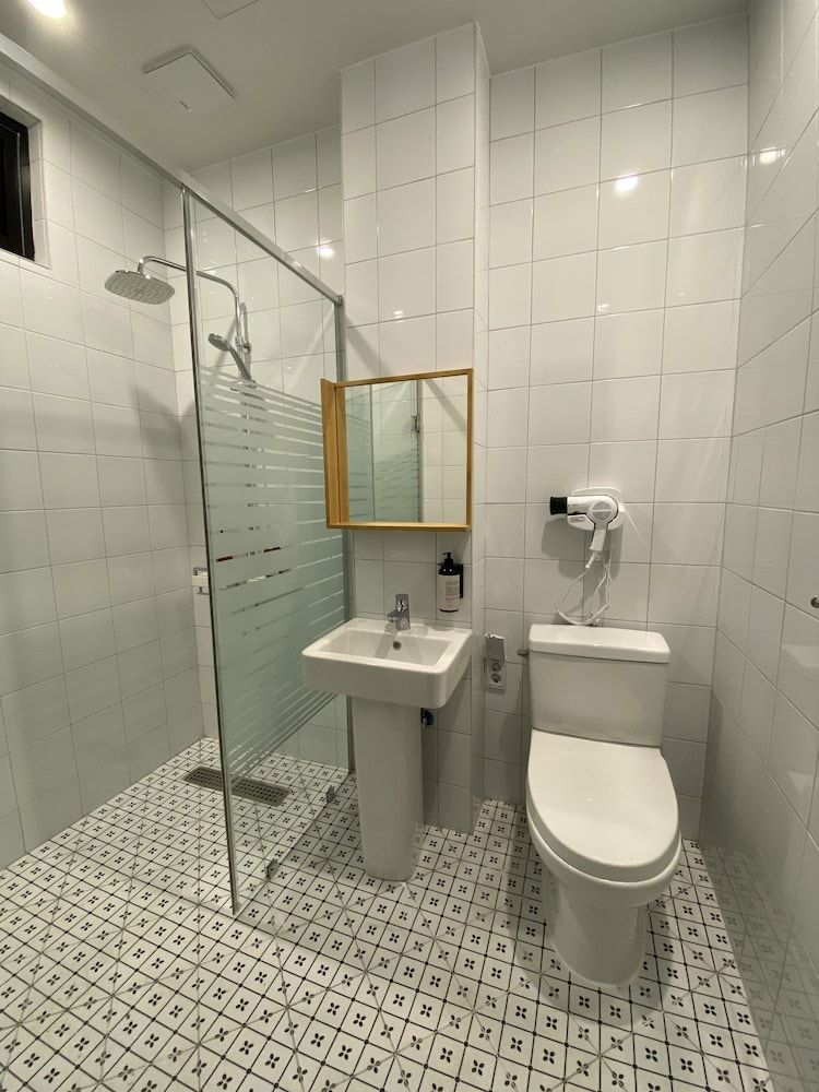 Shui Hostel Deluxe Room 7