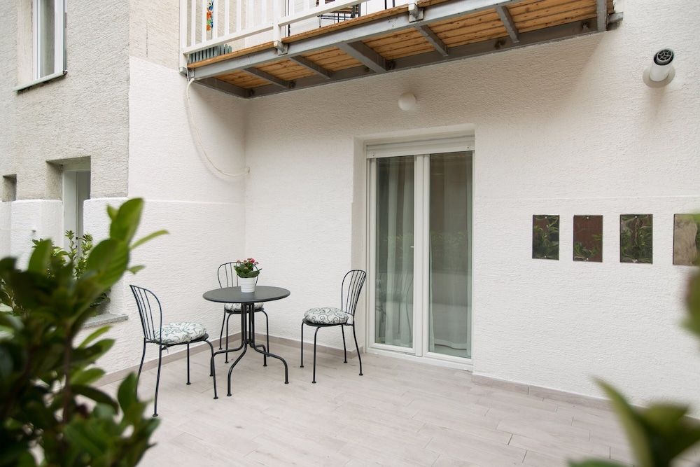 Witty Please & Bardot City Studio 17