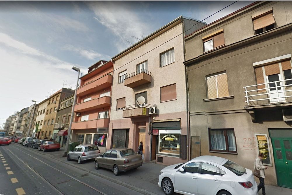 undefined Witty Please & Bardot 3