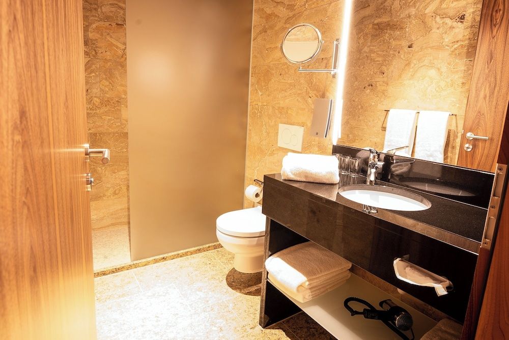 EST Residence Schoenbrunn Vienna - contactless check-in Superior Apartment, Garden View 5