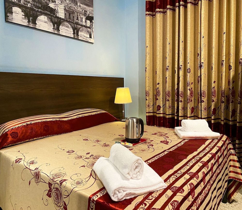 Sweet Dream Roma Termini Double or Twin Room 3