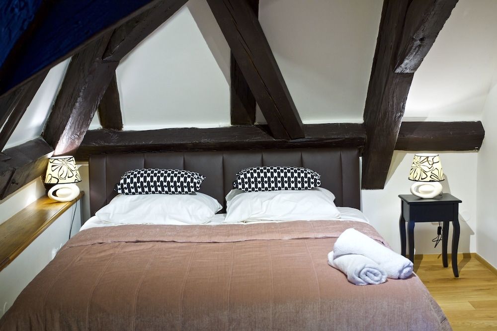 undefined Old Town Boutique Apartments 10