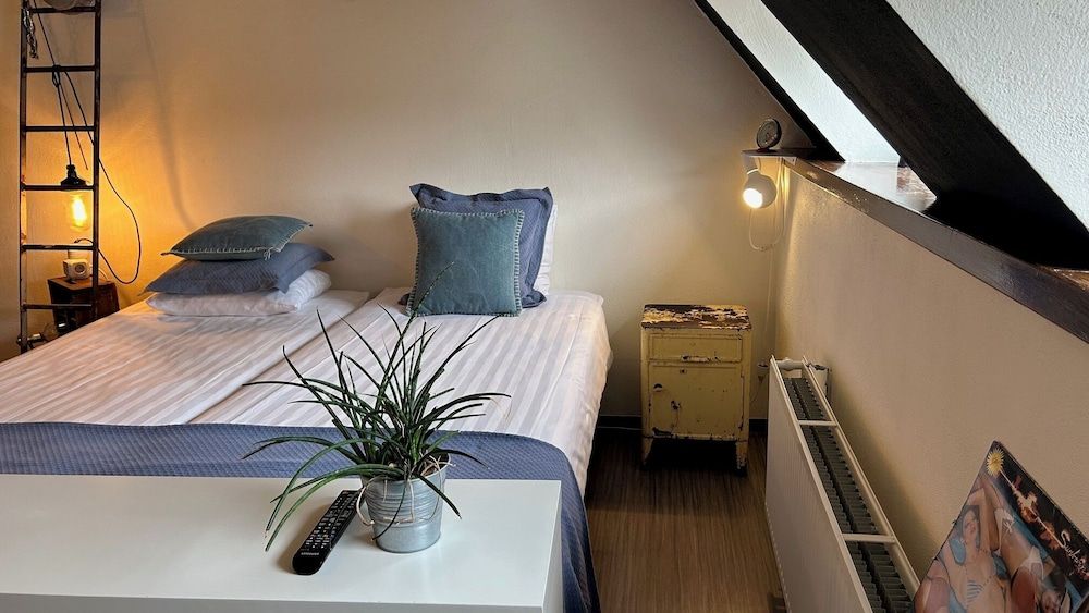 Hotel BE41 Standard Double Room 11