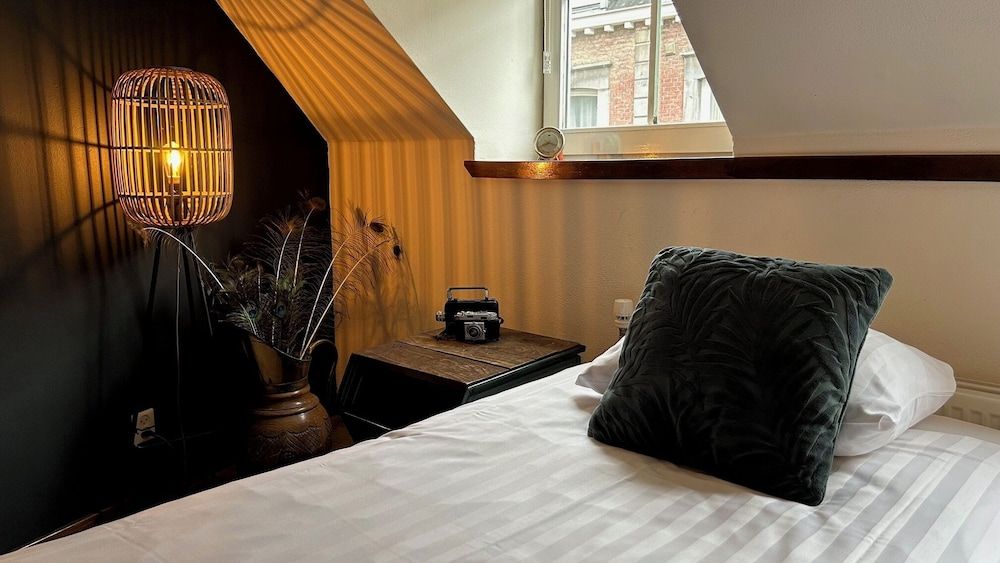 Hotel BE41 Standard Double Room 12