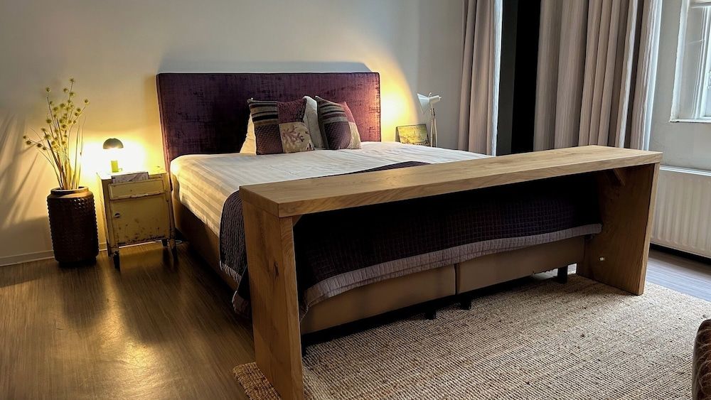undefined Hotel BE41