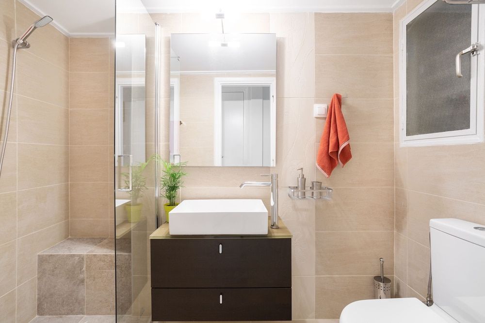 A short walk to Syntagma and Plaka Apartment, 2 Bedrooms 25