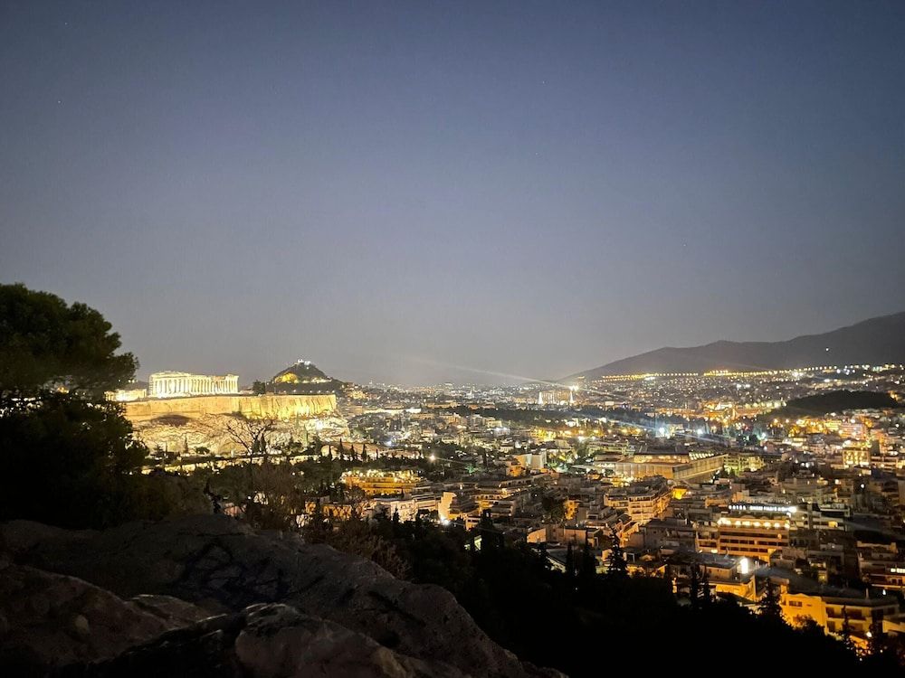 undefined Acropolis Flat next to the New Acropolis Museum 4