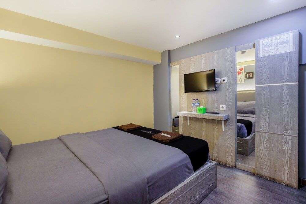 undefined Infiniti Hotel 8