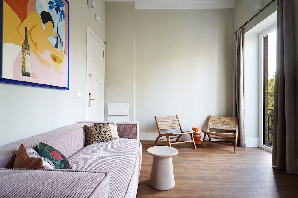 Numa Seville Prestigio 2 Bedroom Apartment with Balcony 11