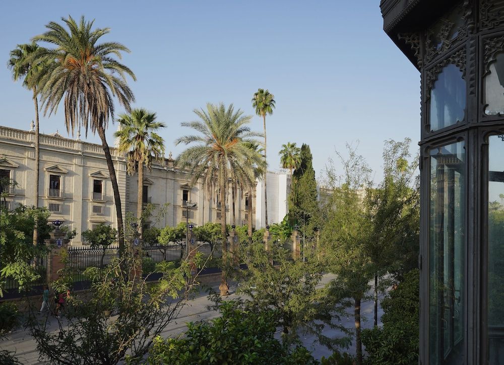 undefined Numa Seville Prestigio 8