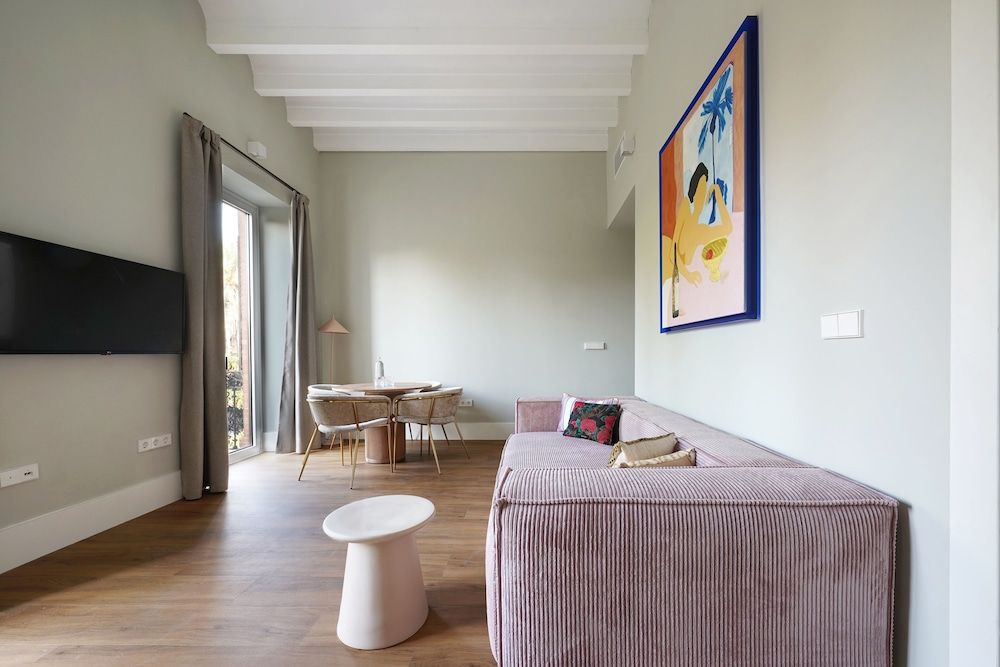 Numa Seville Prestigio 2 Bedroom Apartment with Balcony 12