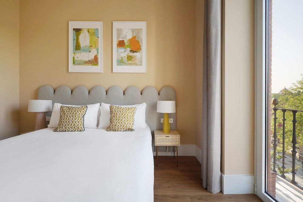 undefined Numa Seville Prestigio 3