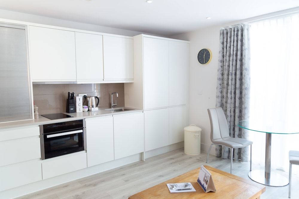 Citystay - Midsummer Mews Business Studio, 1 Double Bed, Non Smoking 4