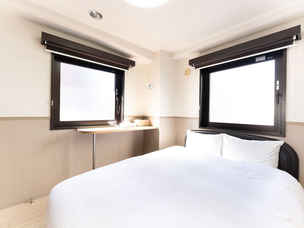 Tabist Changtee Hotel Standard Double Room, Non Smoking 2