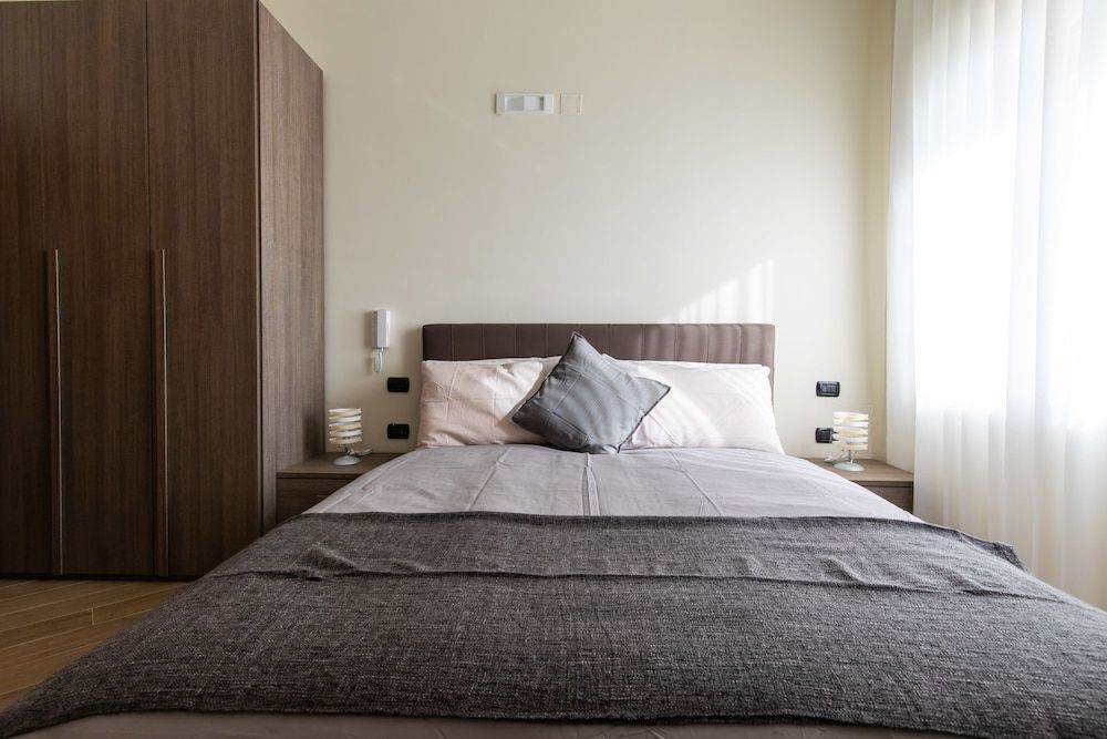 undefined Napoli d'Amare 5