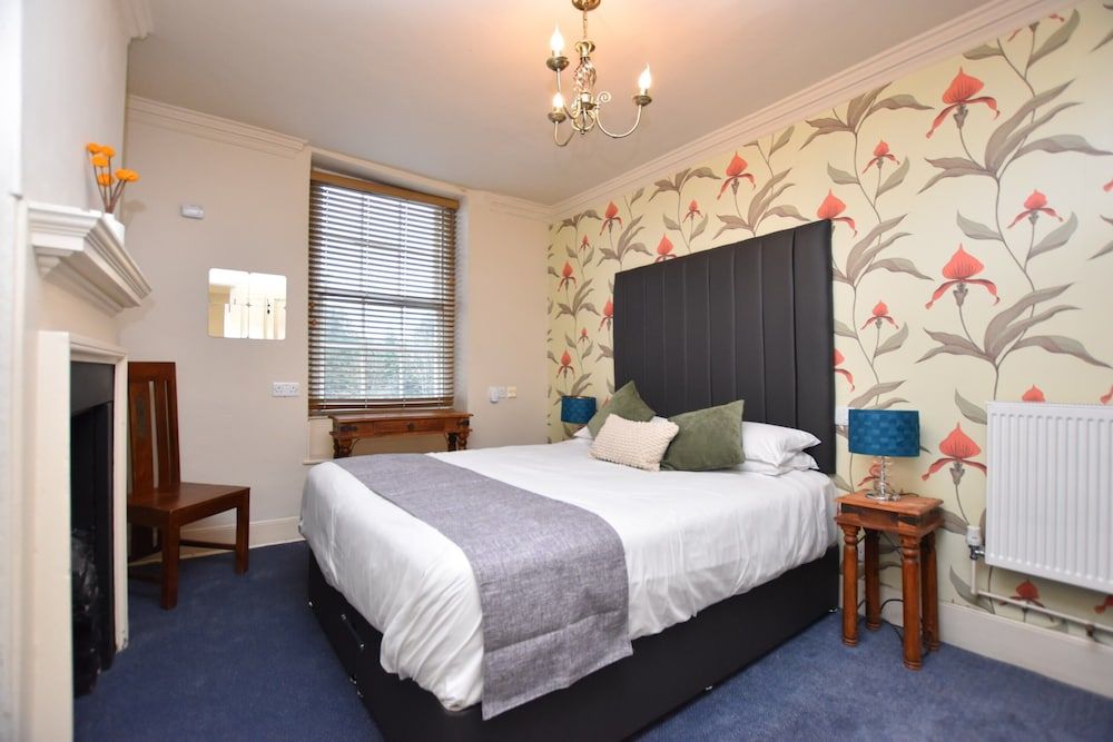 The Halford Bridge Inn Classic Double Room, Ensuite 5