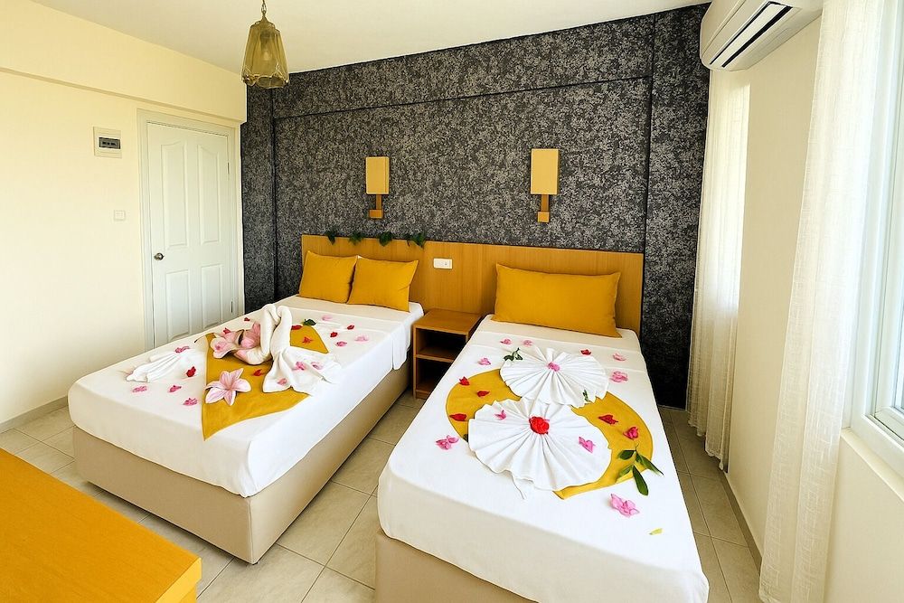 Doga Hotel Standard Triple Room