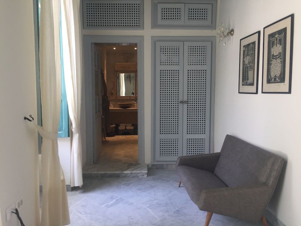 Dar Ben Gacem Kahia Deluxe Double Room, Private Bathroom 9