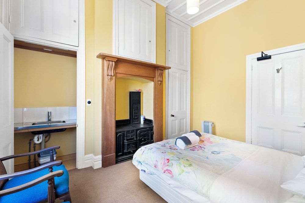 Verandahs Parkside Lodge - Hostel Double Room, Ensuite 2