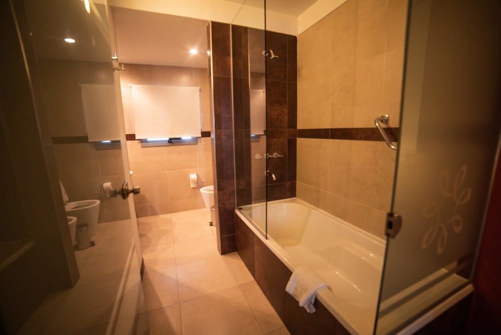 Hotel Estilo MB Superior Room, 1 King Bed, Non Smoking, Lake View 9