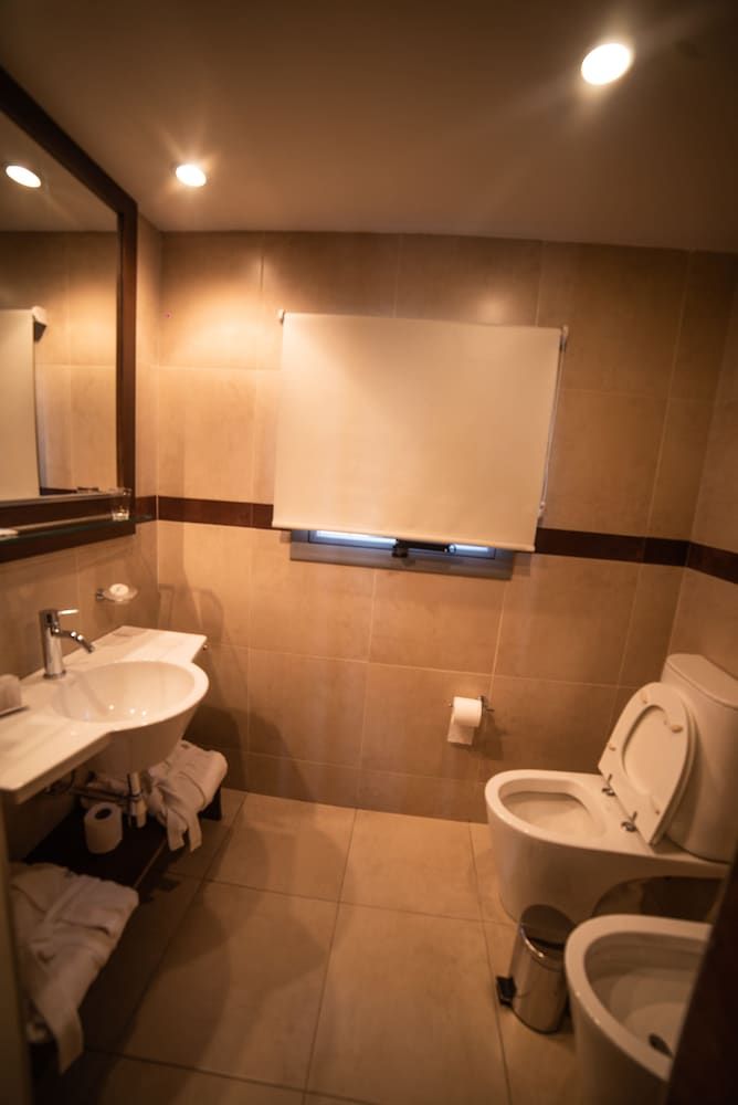 Hotel Estilo MB Superior Room, 1 King Bed, Non Smoking, Lake View 7