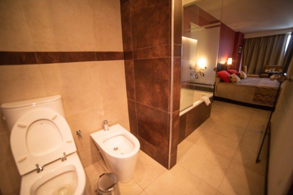 Hotel Estilo MB Superior Room, 1 King Bed, Non Smoking, Lake View 8