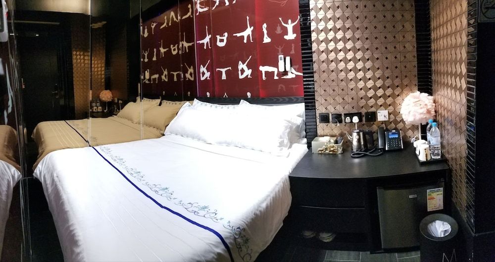Star City Hotel - Tsim Sha Tsui Design Double Room, City View 13
