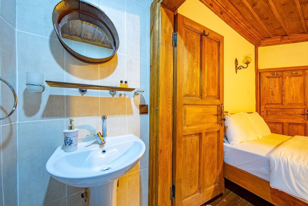 Hanedan Konak Otel Family Room, Non Smoking, Garden View 5