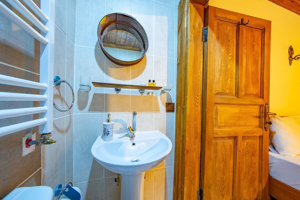 Hanedan Konak Otel Family Room, Non Smoking, Garden View 6