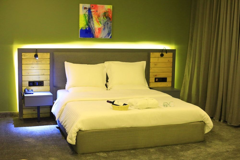 Aitch Boutique Hotel - an LIH Hotel Deluxe Room 2