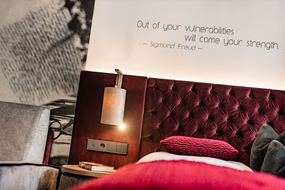 Grand Hotel Wolkenstein Classic Room 10