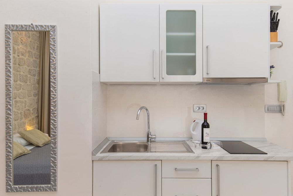 Apartments Lausion Classic Studio 4