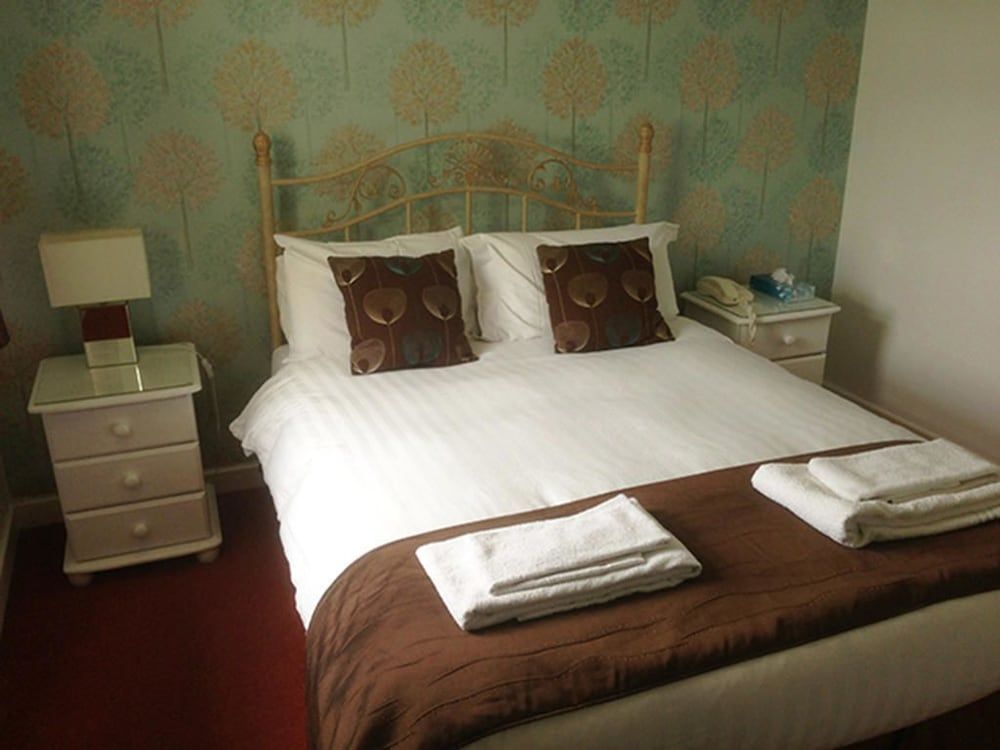 The Beverley Inn Basic Double Room, Ensuite