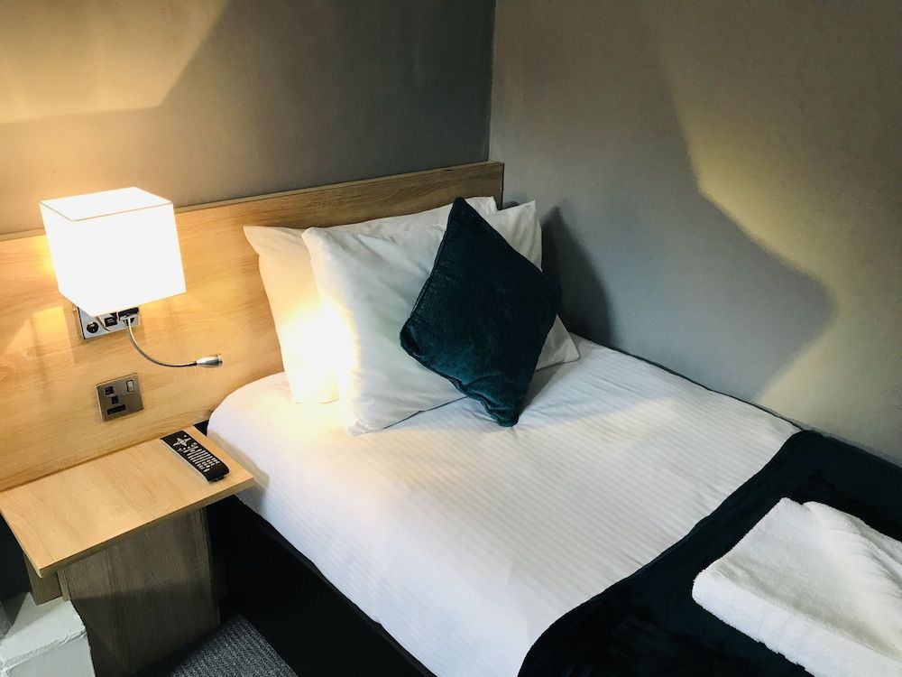 undefined Ardenlee Guest House 10