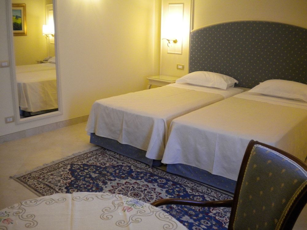 Double Room Single Use