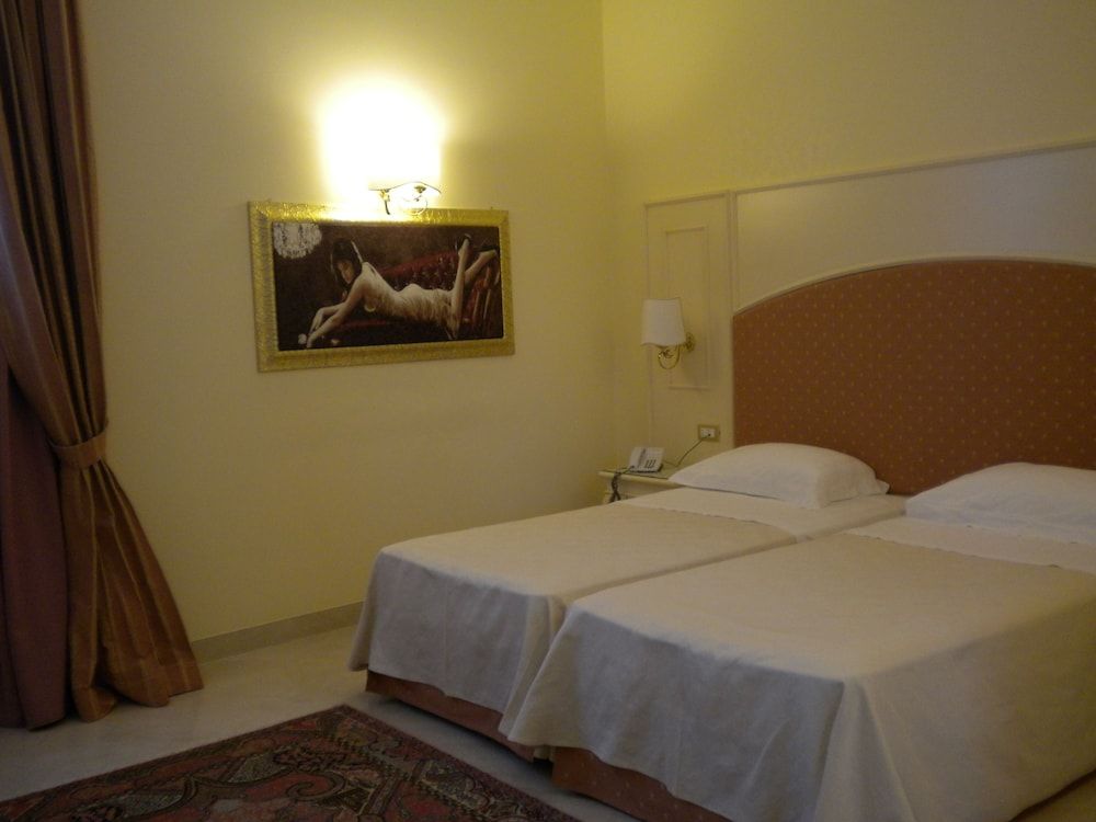 Double Room Single Use