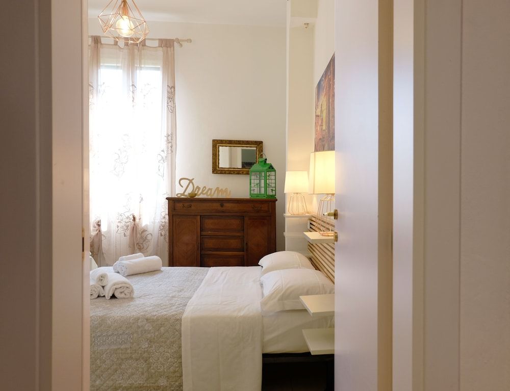 Marconi Airport Cozy Dream Flat Apartment, 1 Bedroom 18