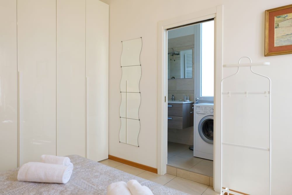 Marconi Airport Cozy Dream Flat Apartment, 1 Bedroom 22