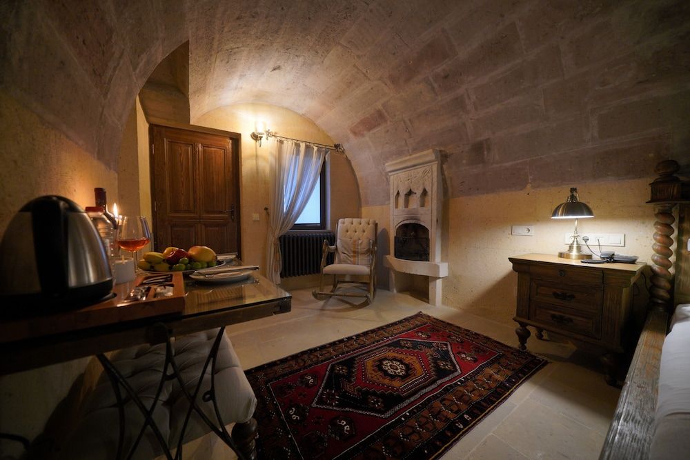 undefined Maya Cave Hotel 4