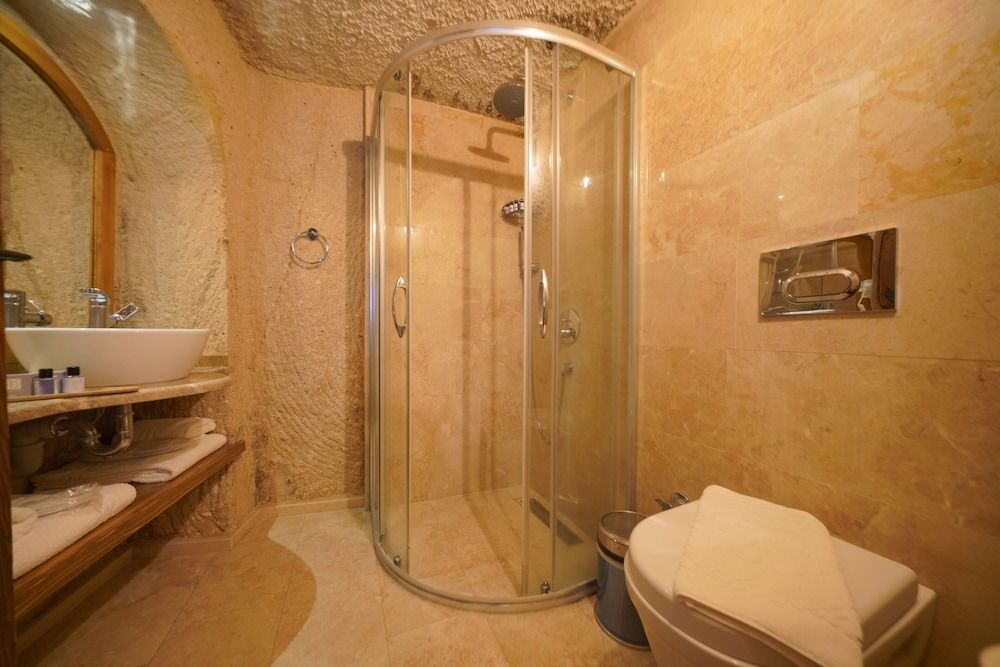 Maya Cave Hotel Economy Twin Room, 2 Twin Beds, Non Smoking 11