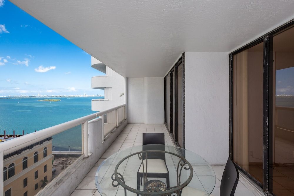 Ocean View With a Large Balcony Deluxe Apartment (1 Bedroom) 6