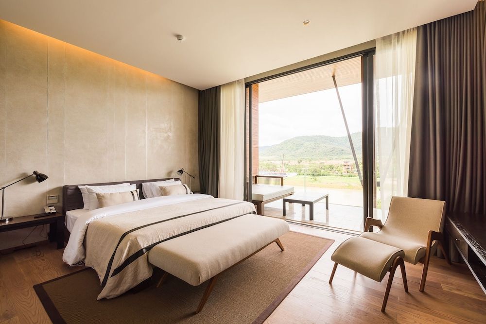 Atta 2-bd Suite OR Pool Penthouse 