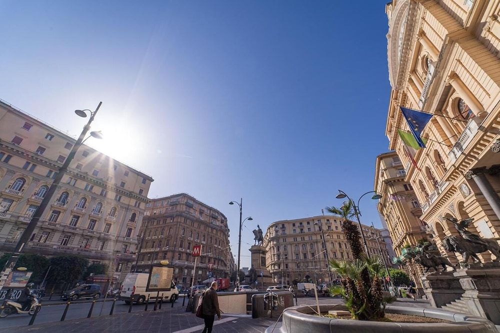 undefined Le 4 Stagioni Dante H Napoli Centro 8