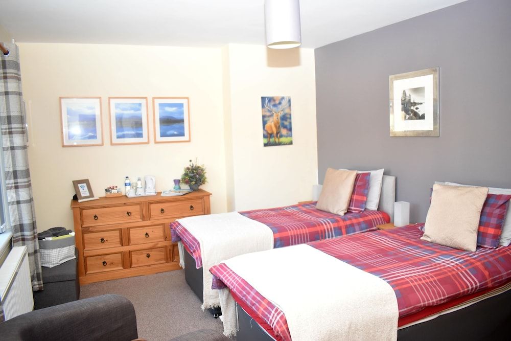 Lycia Rooms + Standard Double or Twin Room, Non Smoking (Corrour) 7