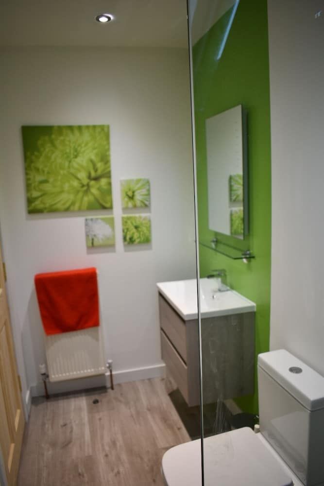 Lycia Rooms + Standard Double Room, Non Smoking (Arisaig) 9