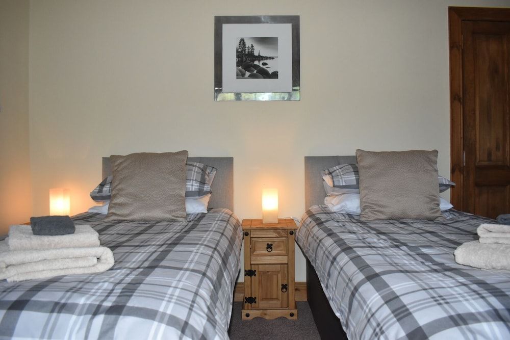 Lycia Rooms + Standard Double or Twin Room, Non Smoking (Corrour) 4