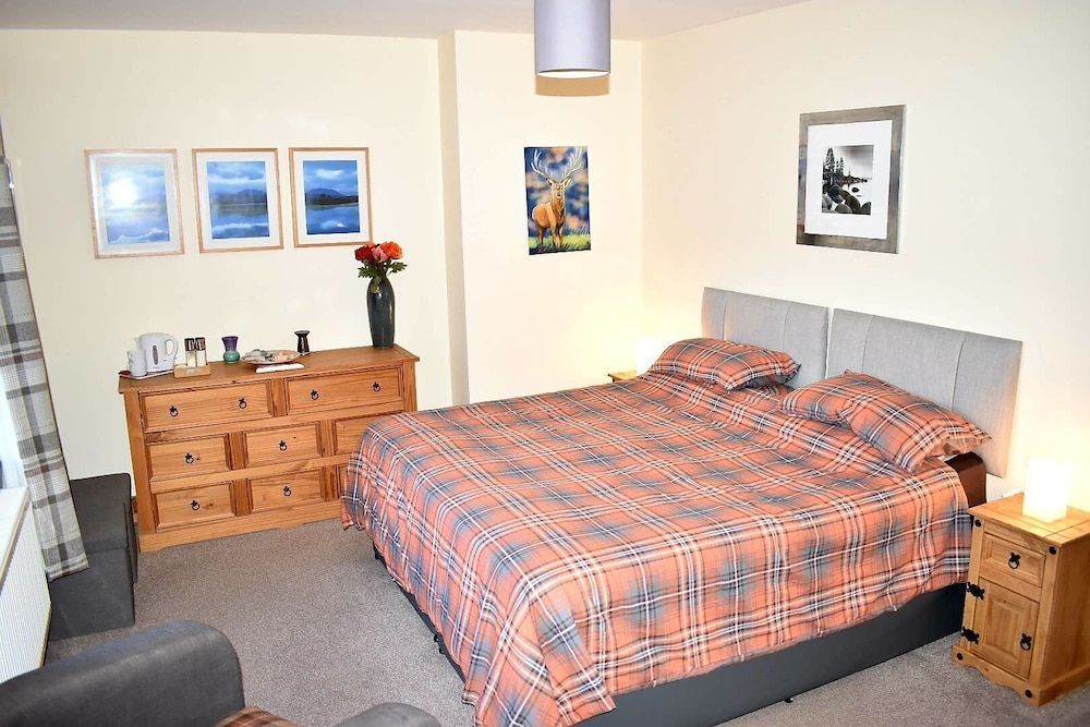 Lycia Rooms + Standard Double or Twin Room, Non Smoking (Corrour) 2