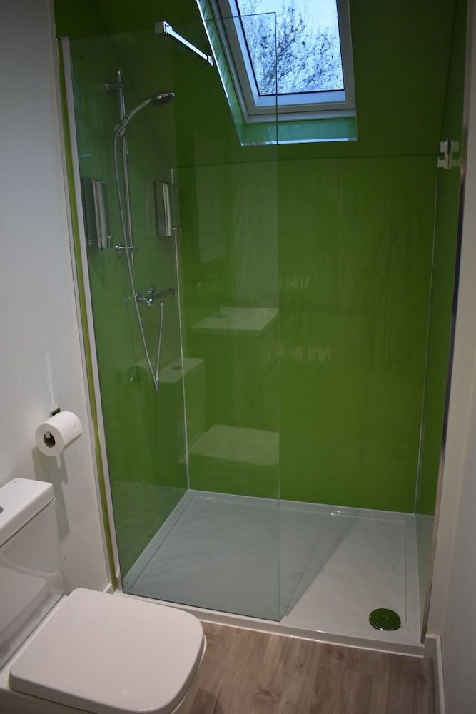 Lycia Rooms + Standard Double Room, Non Smoking (Arisaig) 11