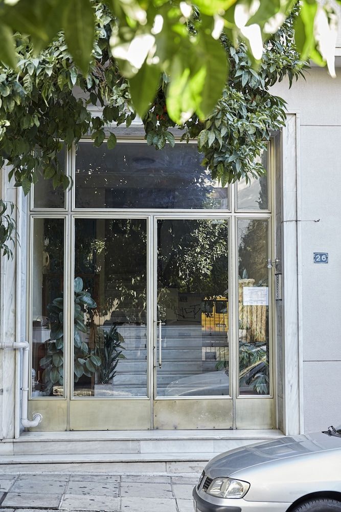 undefined Charming studio apartment 2